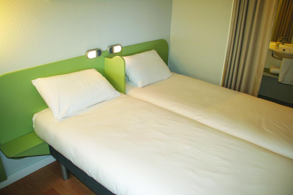 Ibis Budget Saint Pourcain Habitación foto